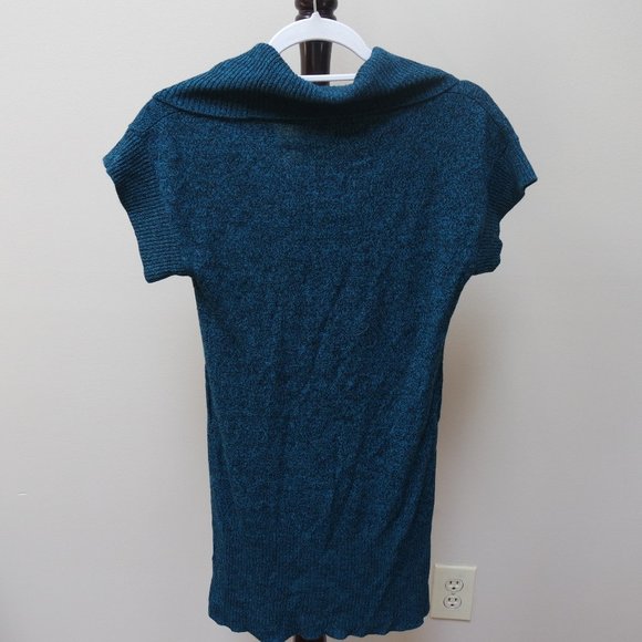 Iz Byer Sweater Top - Picture 2 of 3